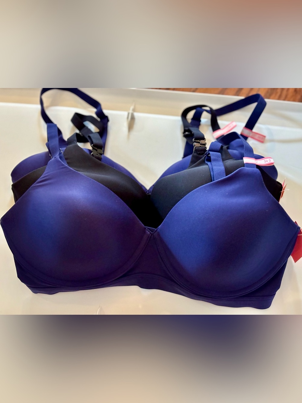 ✨New✨Everyday Smooth Navy/Black Seamless Full-Coverage Bras $15 Each/Bundle $39